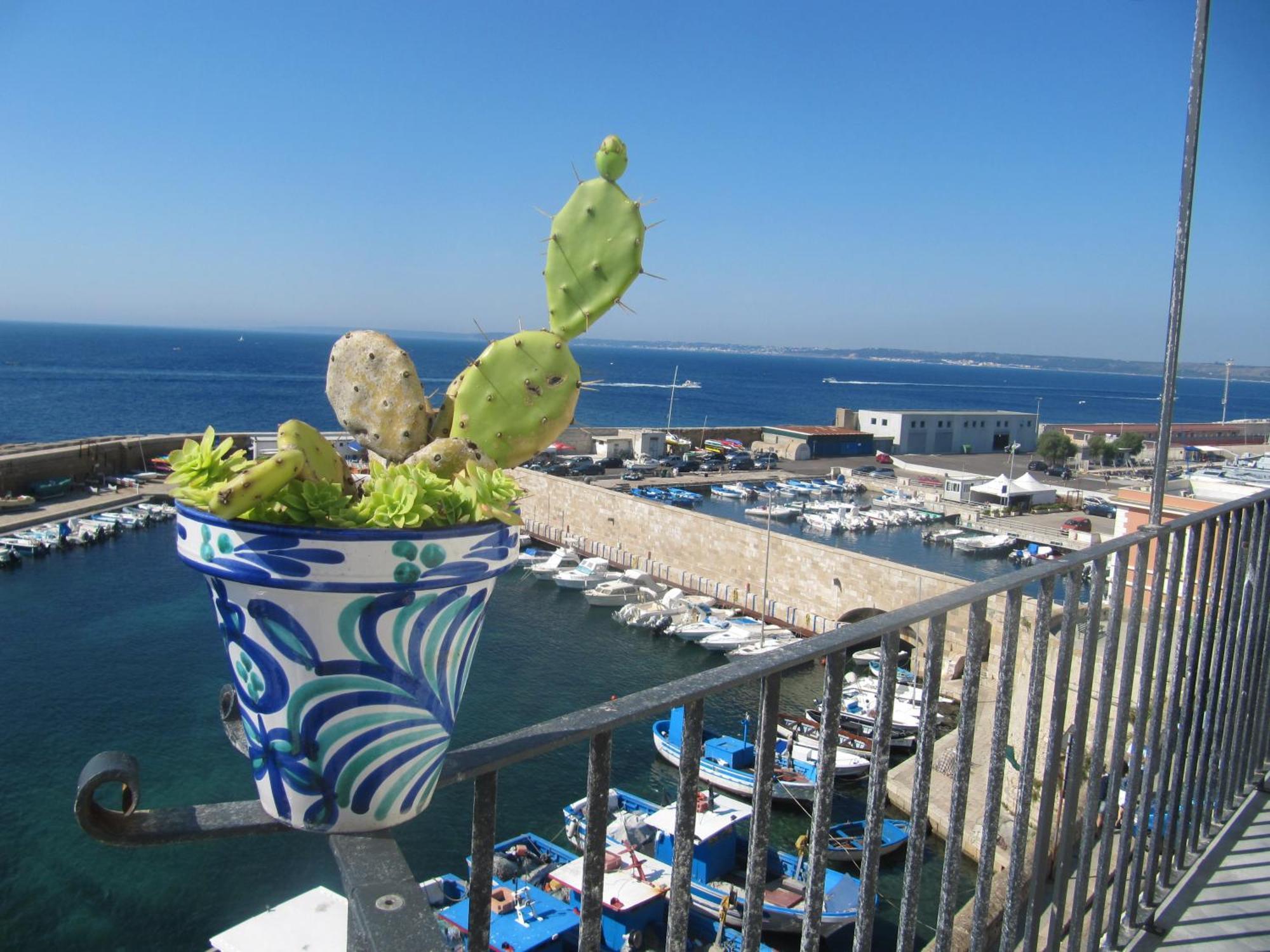 Villa San Gregorio palazzo unico vista mare Gallipoli Esterno foto